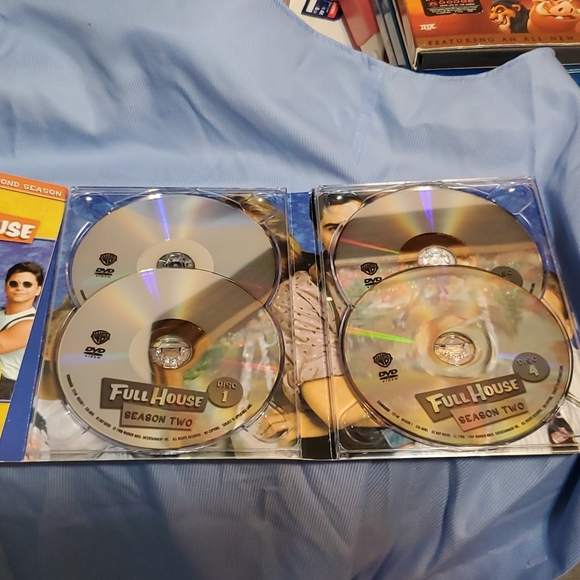 Full House season 2 DVD boxset - Picture 3 of 3